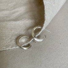 Load image into Gallery viewer, SMALL ORGANIC RIDGED HOOP EARRINGS