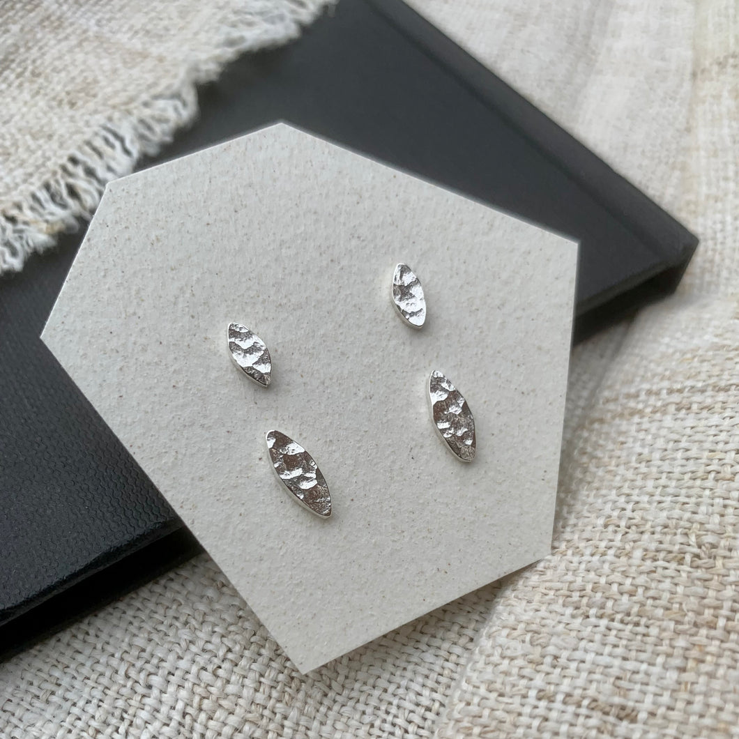 LEAF SHAPED HAMMERED SILVER STUD EARRINGS DUO