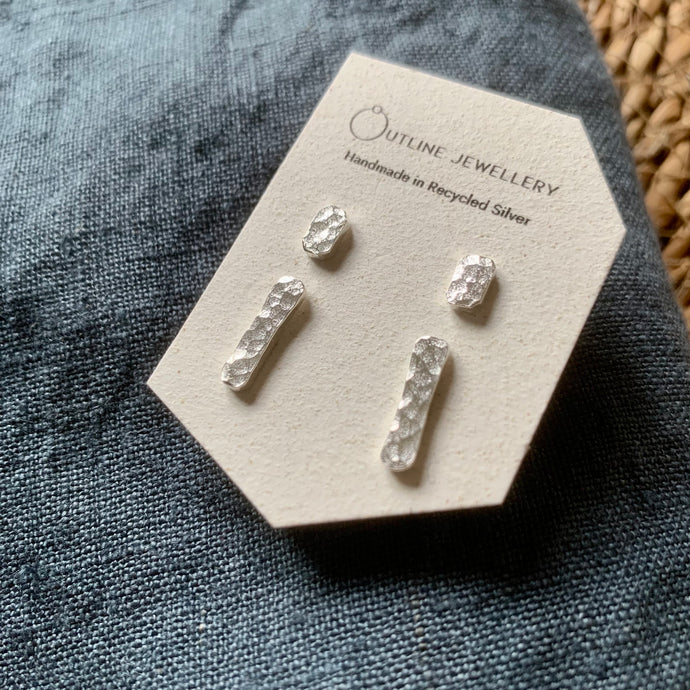 SMALL STUD EARRINGS DUO IN HAMMERED RECYCLED SILVER - OBLONG
