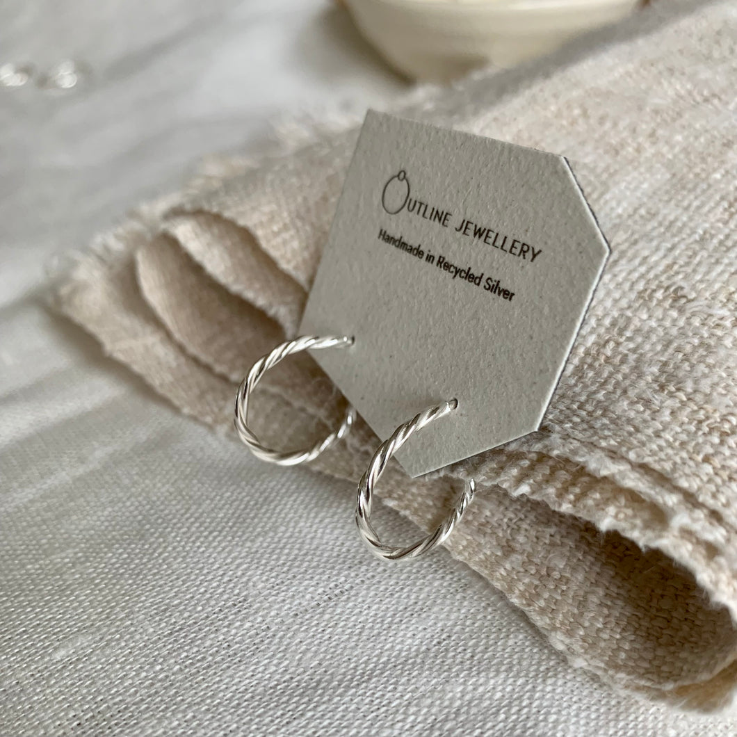 THIN DELICATE TWIST HOOP EARRINGS